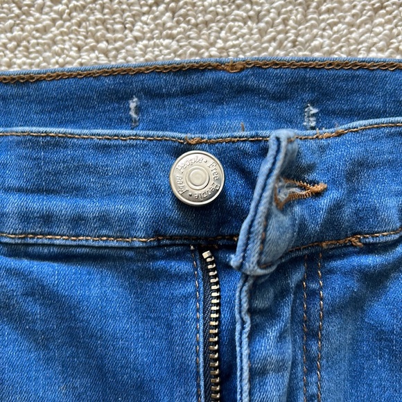 Free People Skinny Jeans - Picture 6 of 8